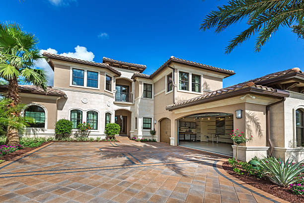 Best Decorative Driveway Pavers  in Montrose, MN