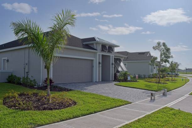 Best Driveway Paving Contractor  in Montrose, MN